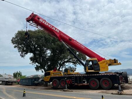 Aluguel de Guindaste SIDCAR Transportes